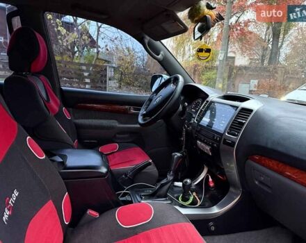 Серый Тойота Ленд Крузер Прадо, объемом двигателя 2.7 л и пробегом 300 тыс. км за 11940 $, фото 21 на Automoto.ua