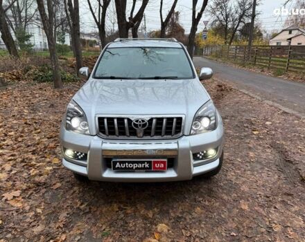 Серый Тойота Ленд Крузер Прадо, объемом двигателя 2.7 л и пробегом 300 тыс. км за 11940 $, фото 2 на Automoto.ua