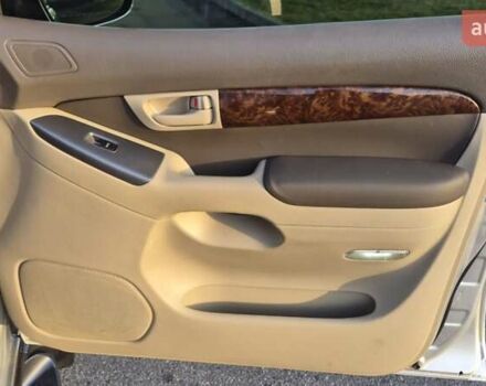 Серый Тойота Ленд Крузер Прадо, объемом двигателя 2.7 л и пробегом 173 тыс. км за 11900 $, фото 15 на Automoto.ua