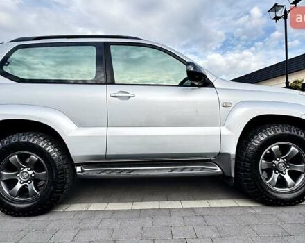 Сірий Тойота Ленд Крузер Прадо, об'ємом двигуна 3.96 л та пробігом 180 тис. км за 25500 $, фото 4 на Automoto.ua