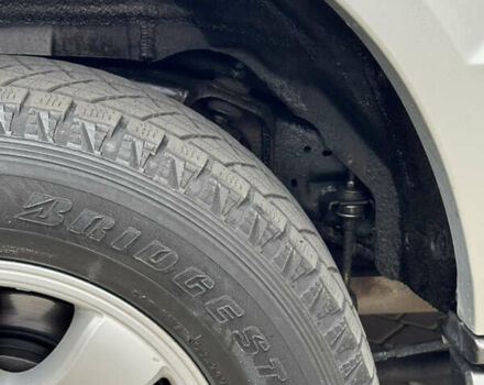 Серый Тойота Ленд Крузер Прадо, объемом двигателя 2.7 л и пробегом 183 тыс. км за 12500 $, фото 22 на Automoto.ua