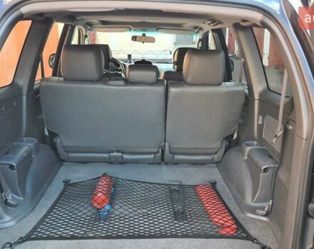 Серый Тойота Ленд Крузер Прадо, объемом двигателя 3 л и пробегом 151 тыс. км за 25000 $, фото 35 на Automoto.ua