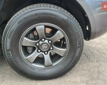 Серый Тойота Ленд Крузер Прадо, объемом двигателя 3 л и пробегом 151 тыс. км за 25000 $, фото 6 на Automoto.ua