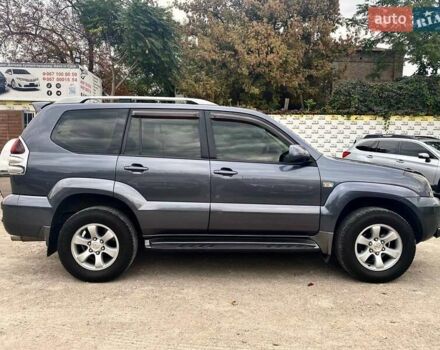 Сірий Тойота Ленд Крузер Прадо, об'ємом двигуна 4 л та пробігом 398 тис. км за 14999 $, фото 5 на Automoto.ua
