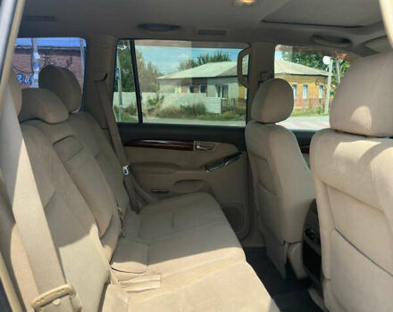 Серый Тойота Ленд Крузер Прадо, объемом двигателя 3.96 л и пробегом 313 тыс. км за 13800 $, фото 10 на Automoto.ua