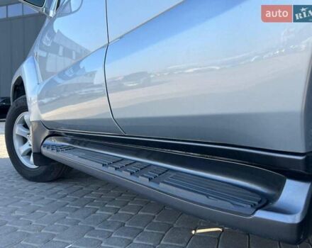 Сірий Тойота Ленд Крузер Прадо, об'ємом двигуна 4 л та пробігом 166 тис. км за 17500 $, фото 14 на Automoto.ua