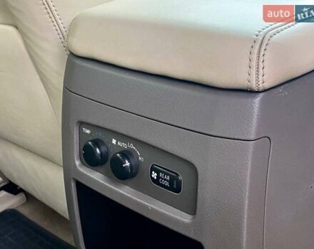 Сірий Тойота Ленд Крузер Прадо, об'ємом двигуна 4 л та пробігом 398 тис. км за 14999 $, фото 29 на Automoto.ua