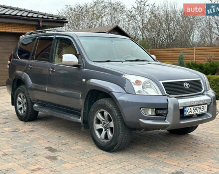 Серый Тойота Ленд Крузер Прадо, объемом двигателя 4 л и пробегом 298 тыс. км за 15300 $, фото 12 на Automoto.ua