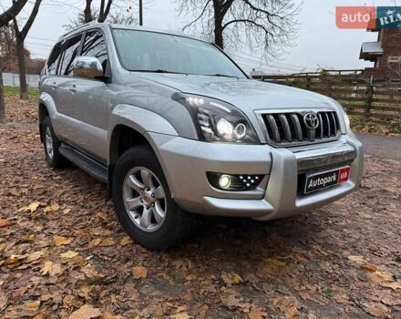 Серый Тойота Ленд Крузер Прадо, объемом двигателя 2.7 л и пробегом 300 тыс. км за 11940 $, фото 3 на Automoto.ua