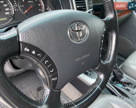 Сірий Тойота Ленд Крузер Прадо, об'ємом двигуна 3.96 л та пробігом 235 тис. км за 15300 $, фото 27 на Automoto.ua