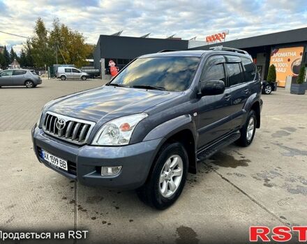 Серый Тойота Ленд Крузер Прадо, объемом двигателя 4 л и пробегом 160 тыс. км за 17250 $, фото 1 на Automoto.ua