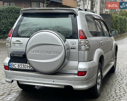 Серый Тойота Ленд Крузер Прадо, объемом двигателя 3.96 л и пробегом 305 тыс. км за 16300 $, фото 9 на Automoto.ua