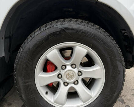 Сірий Тойота Ленд Крузер Прадо, об'ємом двигуна 4 л та пробігом 203 тис. км за 15499 $, фото 26 на Automoto.ua