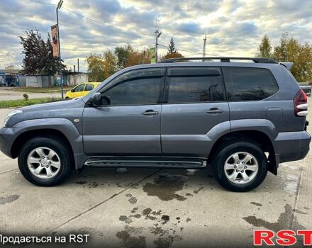 Серый Тойота Ленд Крузер Прадо, объемом двигателя 4 л и пробегом 160 тыс. км за 17250 $, фото 2 на Automoto.ua
