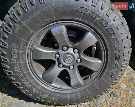 Сірий Тойота Ленд Крузер Прадо, об'ємом двигуна 3.96 л та пробігом 180 тис. км за 25500 $, фото 19 на Automoto.ua