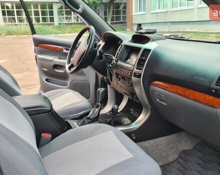 Серый Тойота Ленд Крузер Прадо, объемом двигателя 3 л и пробегом 151 тыс. км за 25000 $, фото 22 на Automoto.ua