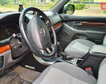 Серый Тойота Ленд Крузер Прадо, объемом двигателя 3 л и пробегом 151 тыс. км за 25000 $, фото 10 на Automoto.ua