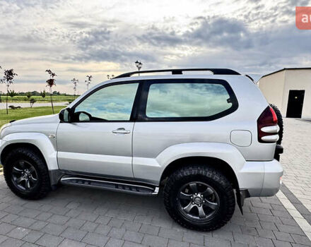 Серый Тойота Ленд Крузер Прадо, объемом двигателя 3.96 л и пробегом 177 тыс. км за 23000 $, фото 15 на Automoto.ua