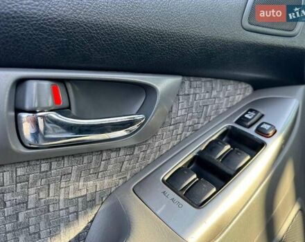 Сірий Тойота Ленд Крузер Прадо, об'ємом двигуна 4 л та пробігом 166 тис. км за 17500 $, фото 20 на Automoto.ua