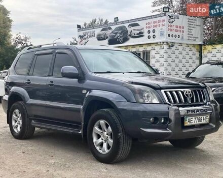Сірий Тойота Ленд Крузер Прадо, об'ємом двигуна 4 л та пробігом 398 тис. км за 14999 $, фото 4 на Automoto.ua