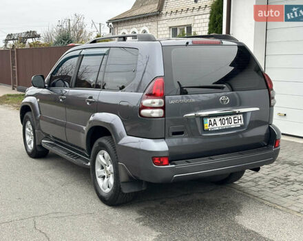 Сірий Тойота Ленд Крузер Прадо, об'ємом двигуна 4 л та пробігом 234 тис. км за 16400 $, фото 3 на Automoto.ua