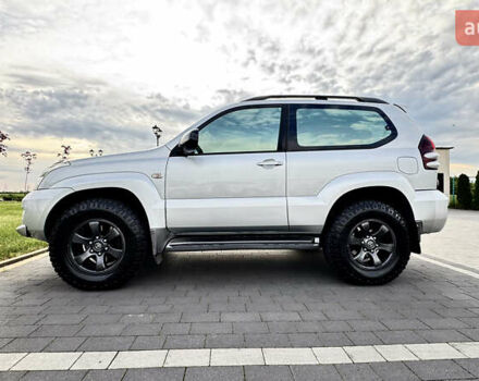 Серый Тойота Ленд Крузер Прадо, объемом двигателя 3.96 л и пробегом 177 тыс. км за 23000 $, фото 10 на Automoto.ua