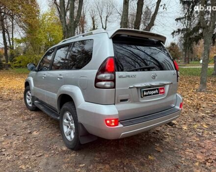 Серый Тойота Ленд Крузер Прадо, объемом двигателя 2.7 л и пробегом 300 тыс. км за 11940 $, фото 9 на Automoto.ua