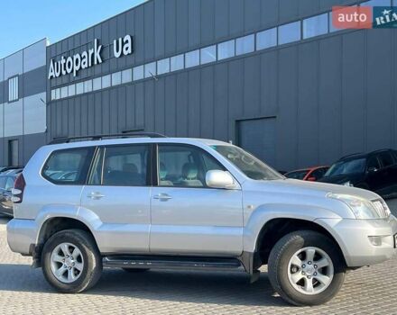 Сірий Тойота Ленд Крузер Прадо, об'ємом двигуна 4 л та пробігом 166 тис. км за 17500 $, фото 32 на Automoto.ua
