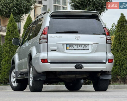 Серый Тойота Ленд Крузер Прадо, объемом двигателя 2.7 л и пробегом 183 тыс. км за 12500 $, фото 27 на Automoto.ua