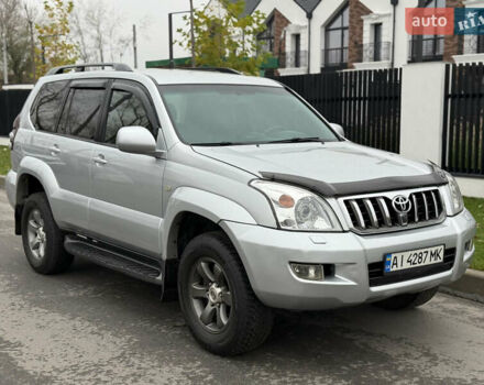 Серый Тойота Ленд Крузер Прадо, объемом двигателя 4 л и пробегом 330 тыс. км за 13350 $, фото 1 на Automoto.ua