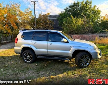 Сірий Тойота Ленд Крузер Прадо, об'ємом двигуна 4 л та пробігом 171 тис. км за 18000 $, фото 3 на Automoto.ua