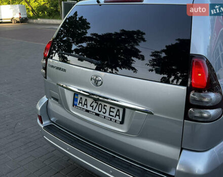 Серый Тойота Ленд Крузер Прадо, объемом двигателя 3.96 л и пробегом 200 тыс. км за 15900 $, фото 5 на Automoto.ua