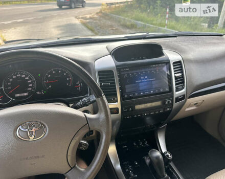 Серый Тойота Ленд Крузер Прадо, объемом двигателя 3.96 л и пробегом 360 тыс. км за 14300 $, фото 14 на Automoto.ua