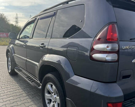 Серый Тойота Ленд Крузер Прадо, объемом двигателя 3.96 л и пробегом 360 тыс. км за 14300 $, фото 6 на Automoto.ua