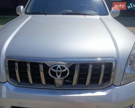 Серый Тойота Ленд Крузер Прадо, объемом двигателя 4 л и пробегом 218 тыс. км за 18000 $, фото 86 на Automoto.ua