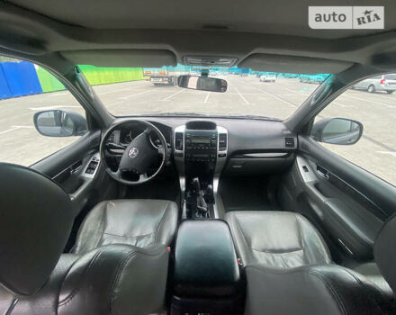 Серый Тойота Ленд Крузер Прадо, объемом двигателя 4 л и пробегом 230 тыс. км за 14000 $, фото 13 на Automoto.ua