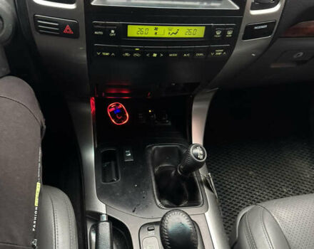 Серый Тойота Ленд Крузер Прадо, объемом двигателя 3.96 л и пробегом 193 тыс. км за 16600 $, фото 19 на Automoto.ua