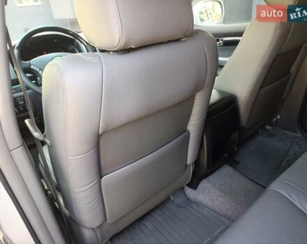 Серый Тойота Ленд Крузер Прадо, объемом двигателя 4 л и пробегом 218 тыс. км за 18000 $, фото 62 на Automoto.ua