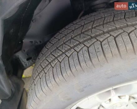 Серый Тойота Ленд Крузер Прадо, объемом двигателя 4 л и пробегом 218 тыс. км за 18000 $, фото 25 на Automoto.ua