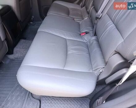 Серый Тойота Ленд Крузер Прадо, объемом двигателя 4 л и пробегом 218 тыс. км за 18000 $, фото 55 на Automoto.ua