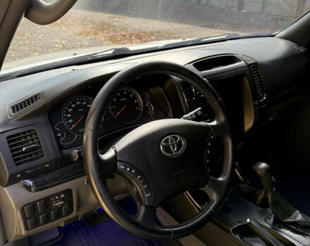 Сірий Тойота Ленд Крузер Прадо, об'ємом двигуна 2.69 л та пробігом 242 тис. км за 14800 $, фото 8 на Automoto.ua