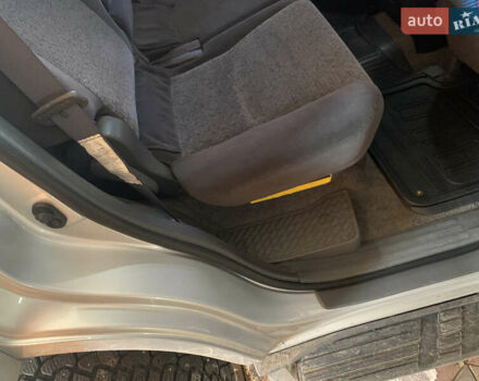 Сірий Тойота Ленд Крузер Прадо, об'ємом двигуна 3.96 л та пробігом 177 тис. км за 18500 $, фото 35 на Automoto.ua