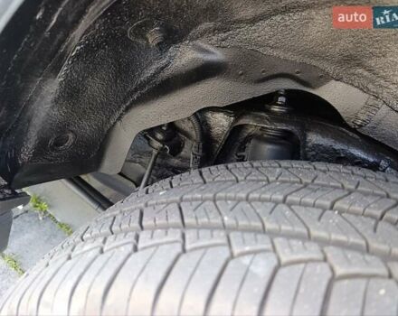 Серый Тойота Ленд Крузер Прадо, объемом двигателя 4 л и пробегом 218 тыс. км за 18000 $, фото 30 на Automoto.ua