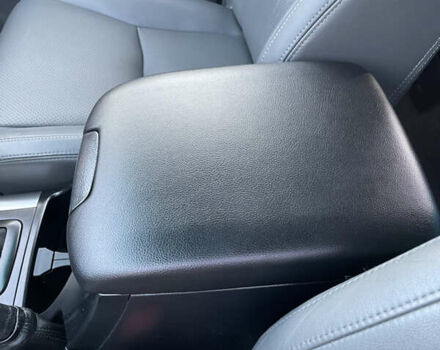 Серый Тойота Ленд Крузер Прадо, объемом двигателя 4 л и пробегом 298 тыс. км за 16500 $, фото 7 на Automoto.ua