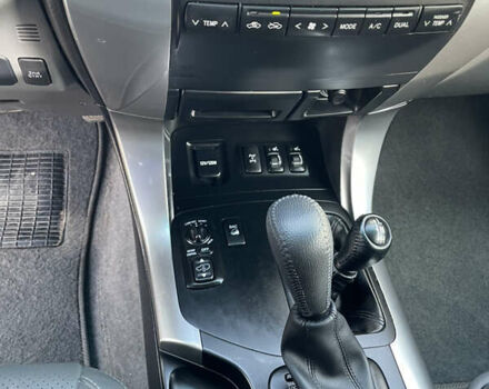 Серый Тойота Ленд Крузер Прадо, объемом двигателя 4 л и пробегом 298 тыс. км за 16500 $, фото 8 на Automoto.ua