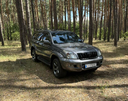 Серый Тойота Ленд Крузер Прадо, объемом двигателя 4 л и пробегом 360 тыс. км за 21000 $, фото 1 на Automoto.ua