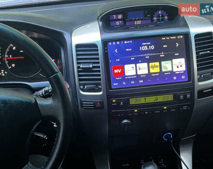 Серый Тойота Ленд Крузер Прадо, объемом двигателя 3.96 л и пробегом 200 тыс. км за 15900 $, фото 13 на Automoto.ua