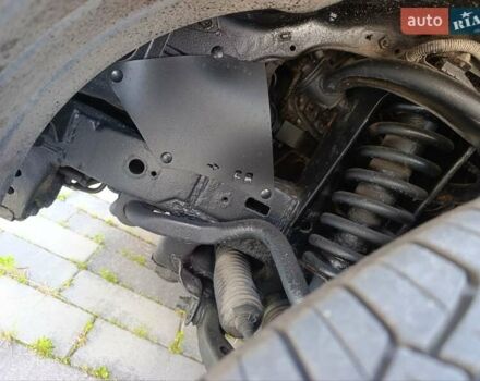 Серый Тойота Ленд Крузер Прадо, объемом двигателя 4 л и пробегом 218 тыс. км за 18000 $, фото 73 на Automoto.ua