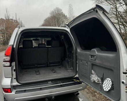 Серый Тойота Ленд Крузер Прадо, объемом двигателя 3.96 л и пробегом 193 тыс. км за 16600 $, фото 11 на Automoto.ua