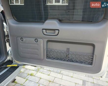 Серый Тойота Ленд Крузер Прадо, объемом двигателя 4 л и пробегом 218 тыс. км за 18000 $, фото 53 на Automoto.ua